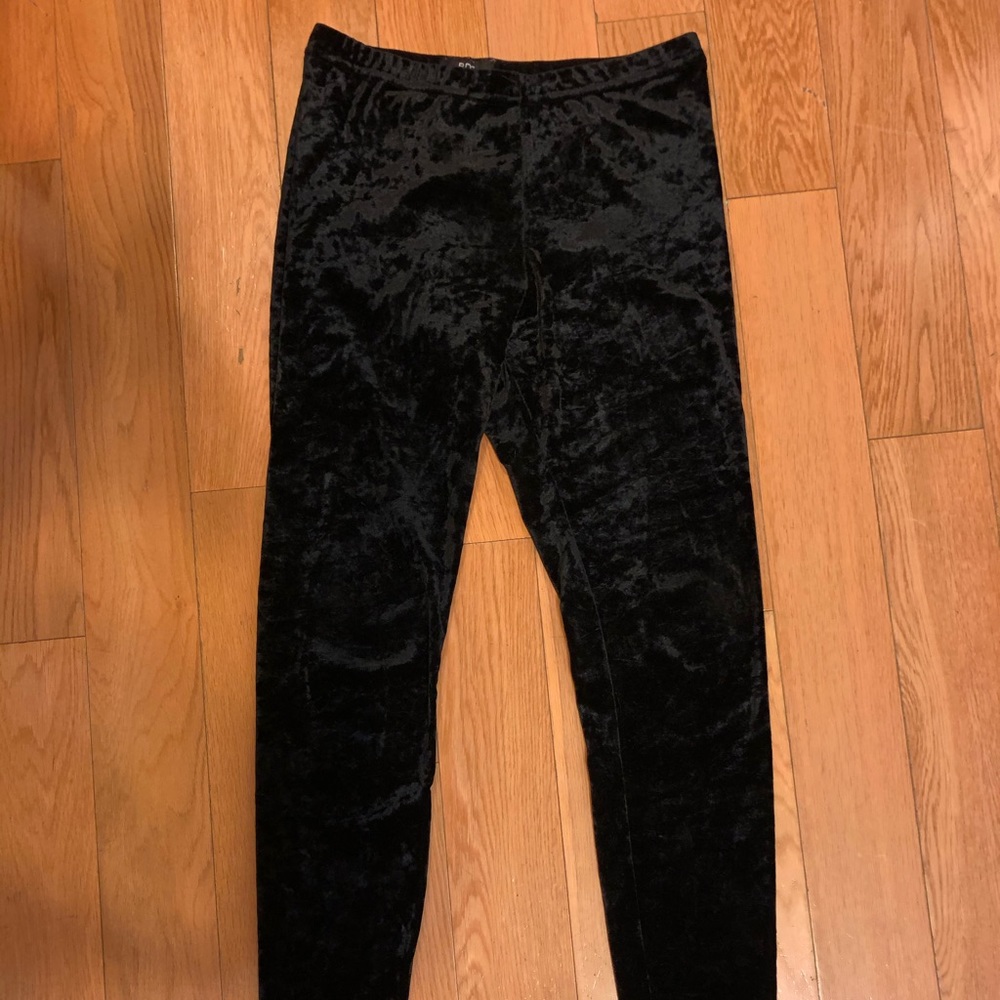 BLACK VELVET LEGGINGS